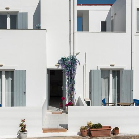 V-Rooms In Milos Cyclades Pollonia Bagian luar foto